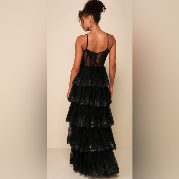 Lulus Alluring Sensation Black Tulle Embroidered Tiered Maxi Dress Sz M Lulus Alluring Sensation Black Tulle Embroidered Tiered Maxi Dress Sz M